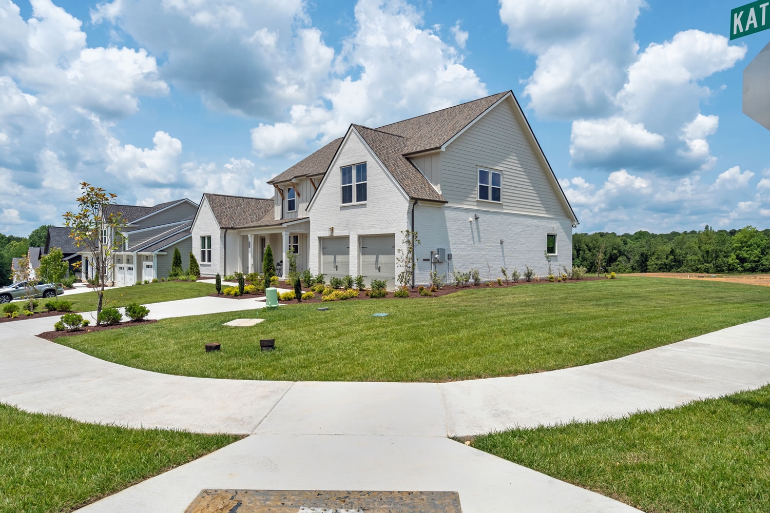 Ashlyn Community